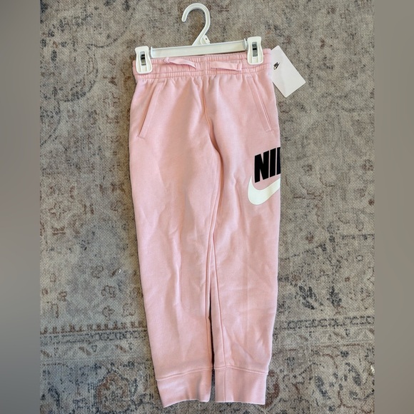 NWT Nike Kids Pink Sweatpants - Picture 1 of 3